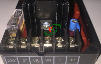 Bộ avr mt 701